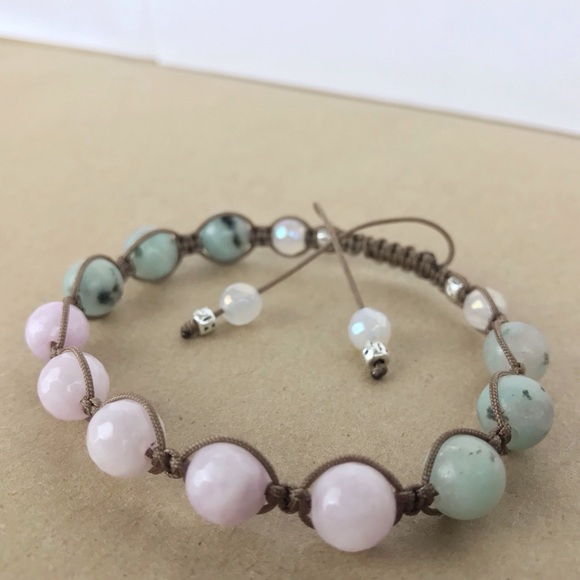 Handmade} Lavender Jade & Sesame Jasper Bracelet - Picture 3 of 4